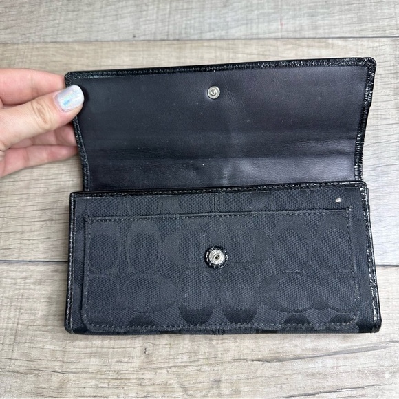 COACH SoHo Signature Jacquard Canvas And Leather Pleated Black Envelope Clutch - Picture 3 of 13